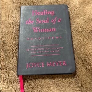 Healing the Soul of a Woman Devotional by Joyce Meyer - Navy with Pink Text